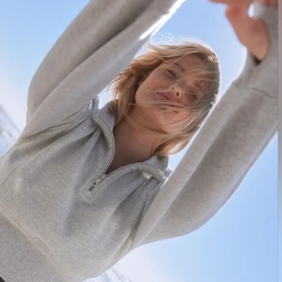 Aerie Gray Polo Collar Crop Hoodie - Picture 1 of 6